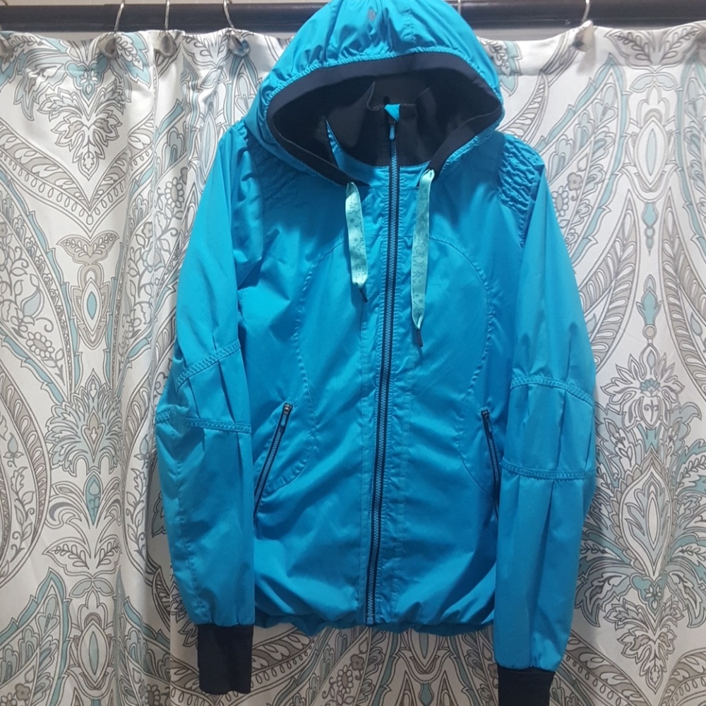 Lululemon Run: Track and Field Jacket